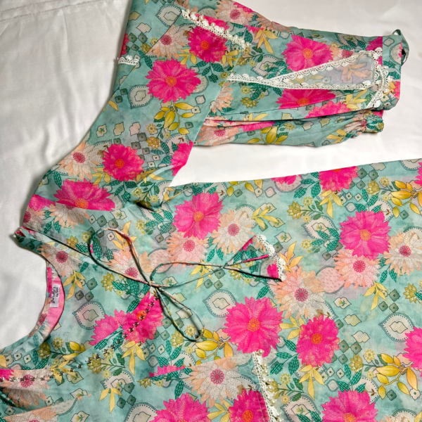 floral muslin short kurti